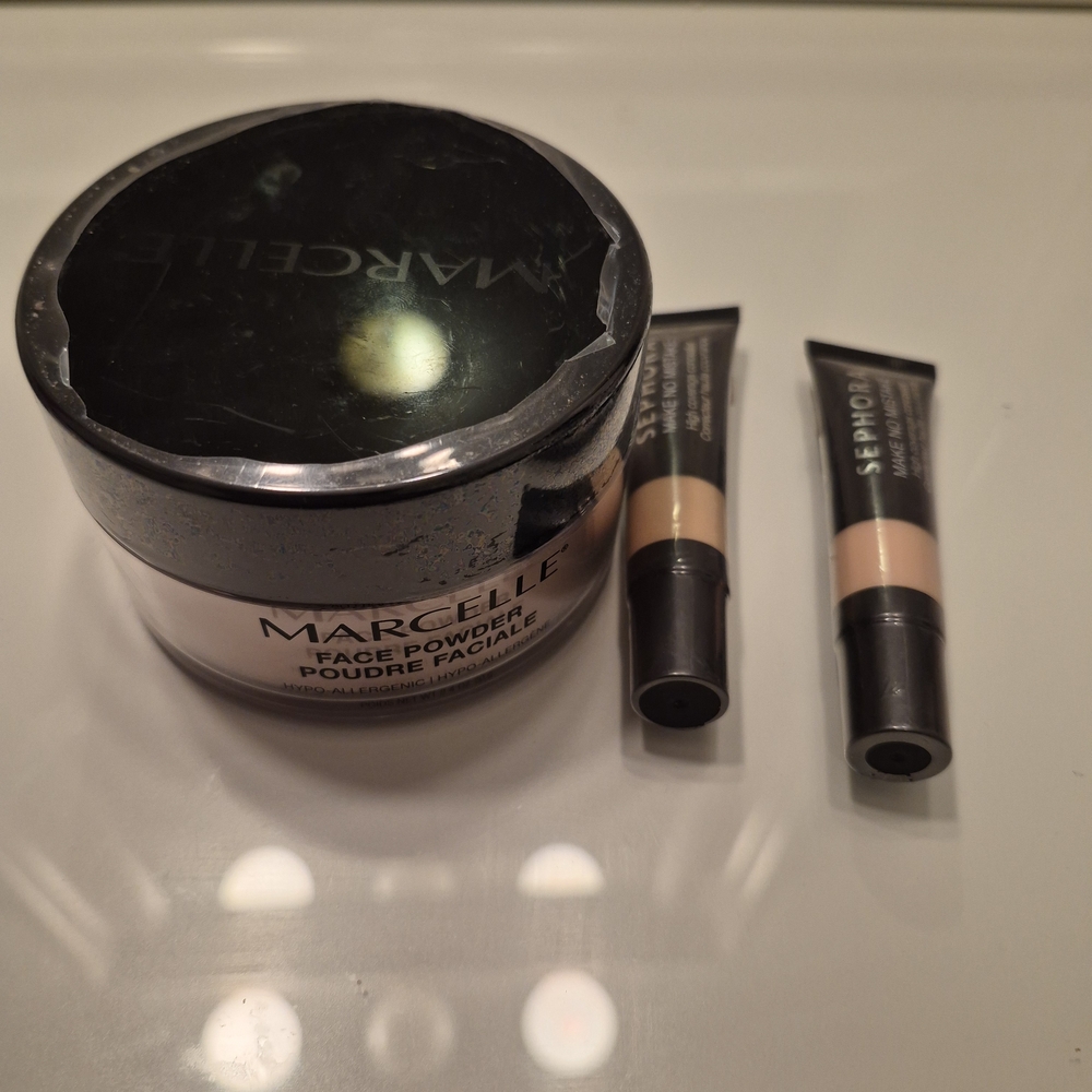 Face Powder and Concealer Set